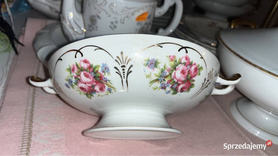 Patera różyczki w złotych kasetonach wewnątrz i pomorskie Gdańsk