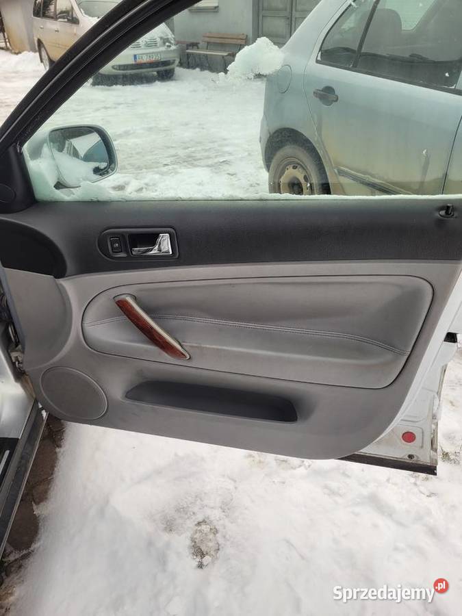 Boczki drzwi skora skorzane szare vw passat b5 Krosno sprzedam