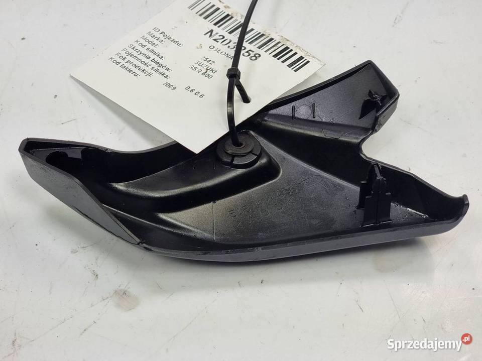 OSŁONA SUZUKI GSR 600 osobowe Pozostałe Lipno