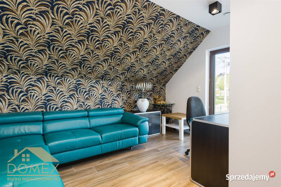 Sprzedaż domu wolnostojącego 242m2 Wieszczęta