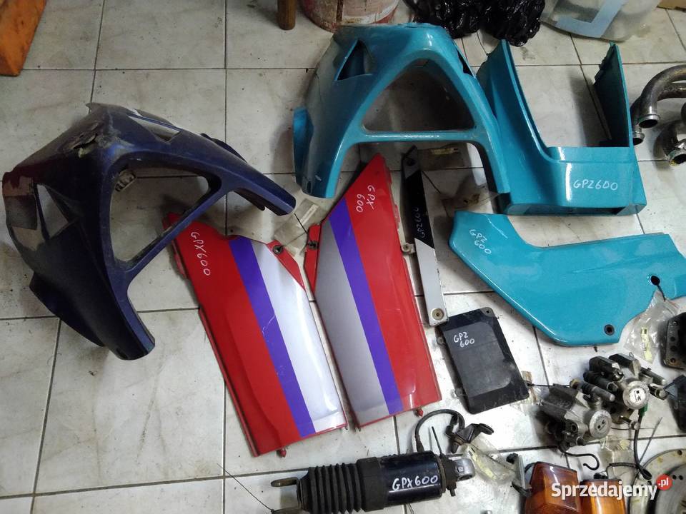 Kawasaki GPZ GPX 600 części Jelenia Góra