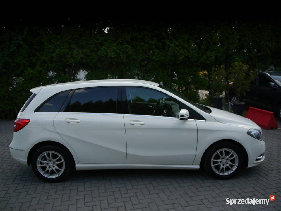 Mercedes B 180 16 zwykły silnik Led Navi Xenon światła LED Częstochowa