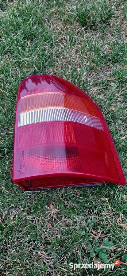 Lampa tylna prawa ford mondeo I kombi oryginał Chocianów