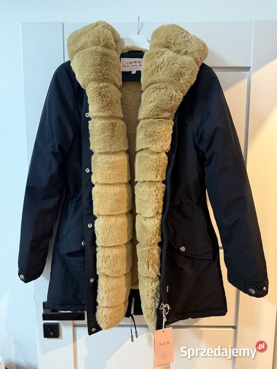 Zimowa parka z futrem Rozmiar L Nowa z metką Kurtki i płaszcze Rybnik sprzedam