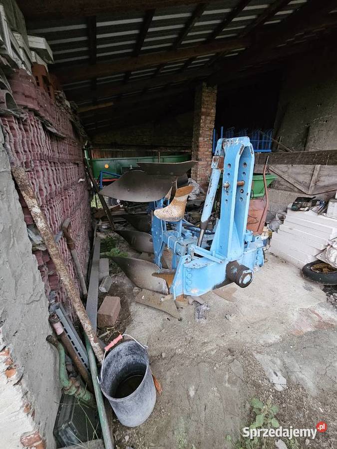 Sprzedam plug 3 skibowy Pługi Brzeźnica sprzedam