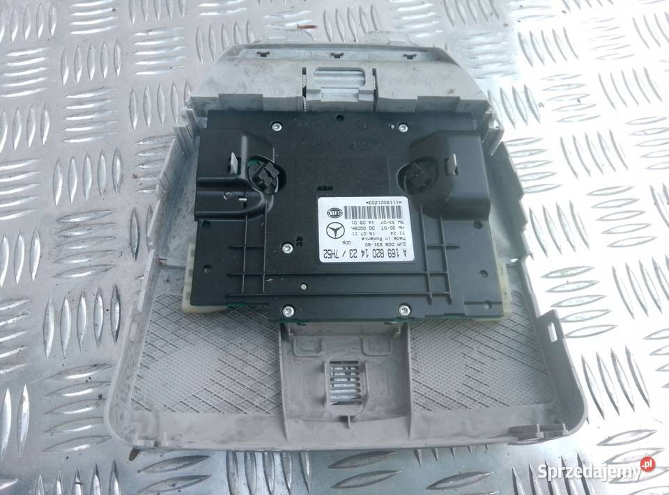 Światło fotela przedniego MercedesBenz A W169 Barłogi