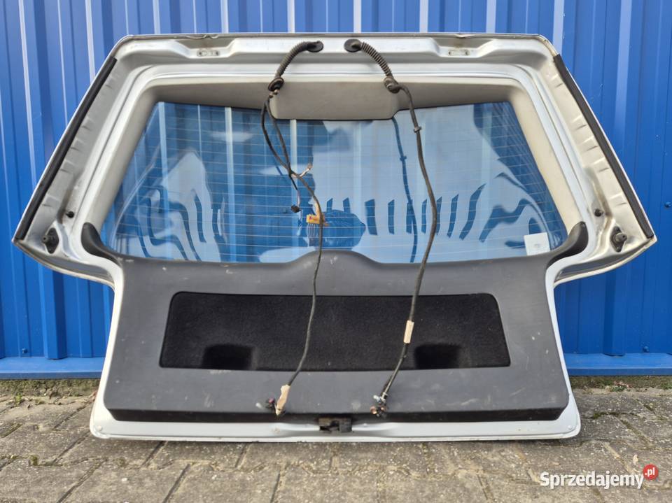 KOMPLETNA KLAPA BAGAŻNIKA TYŁ VW PASSAT B5 FL