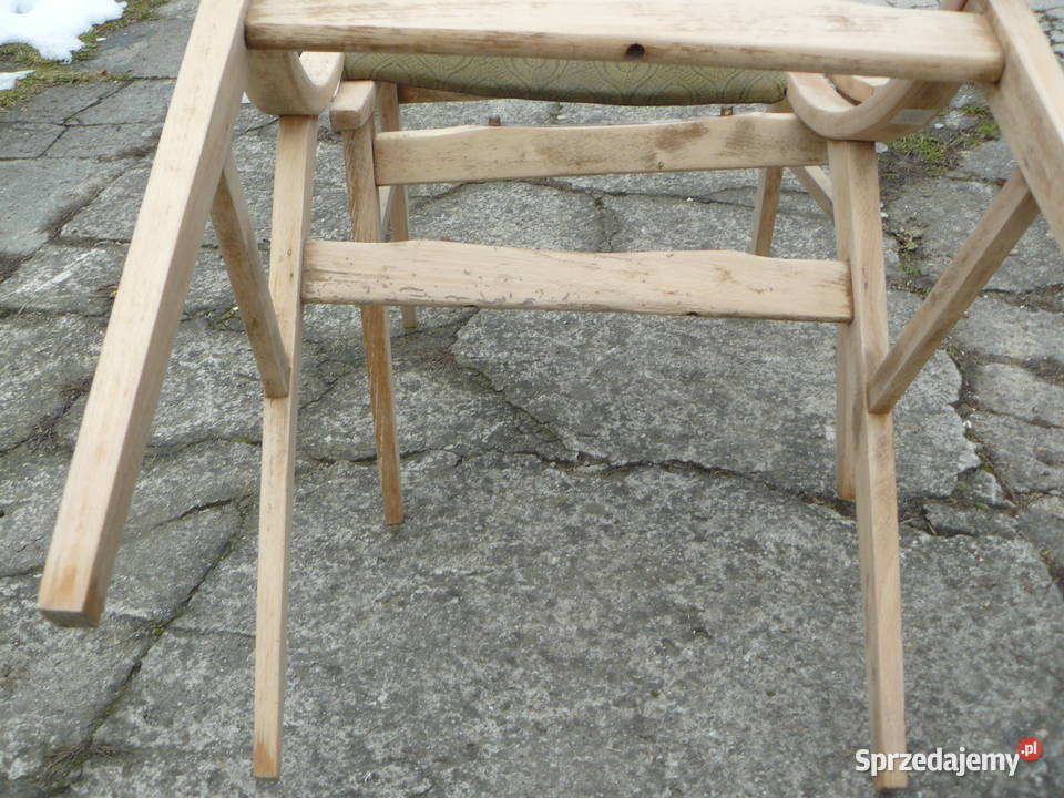 Stare krzesła skoczki proj J Kędziorek Nowy Sącz
