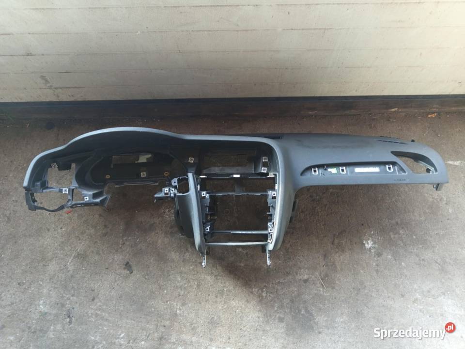 Części audi a4b8 20tdi