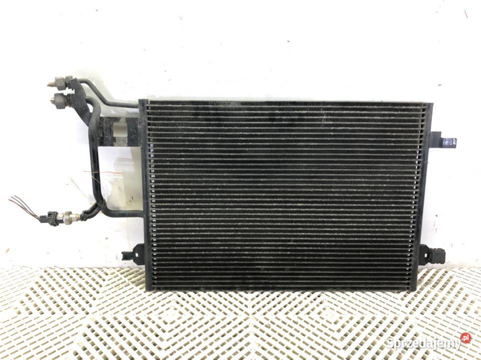 CHŁODNICA KLIMATYZACJI AUDI A4 B5 18 125 osobowe