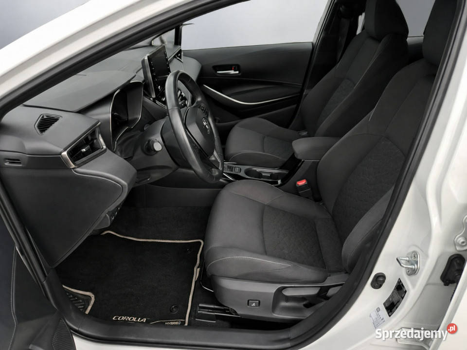 Toyota Corolla 21 Salon Polska 18 HYBRID 1wł z czujnik deszczu Białystok