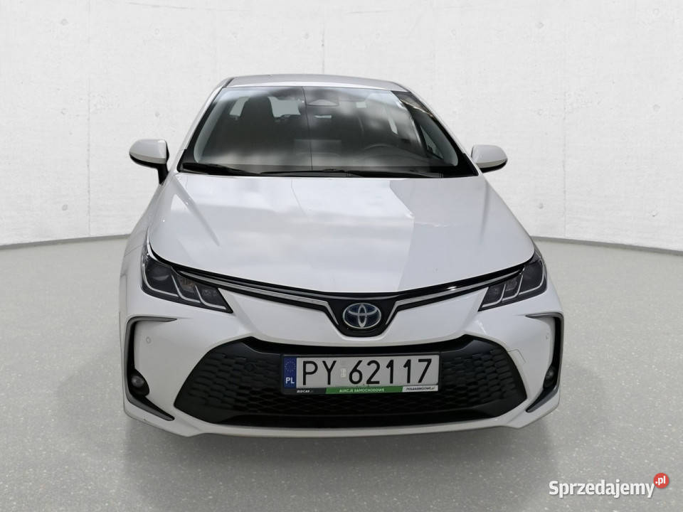 Toyota Corolla Seria E16 2012 98KM Corolla Komorniki