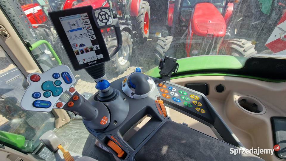 Fendt 720 Vario ciągnik roniczy 200 Klimatyzacja Zaklików