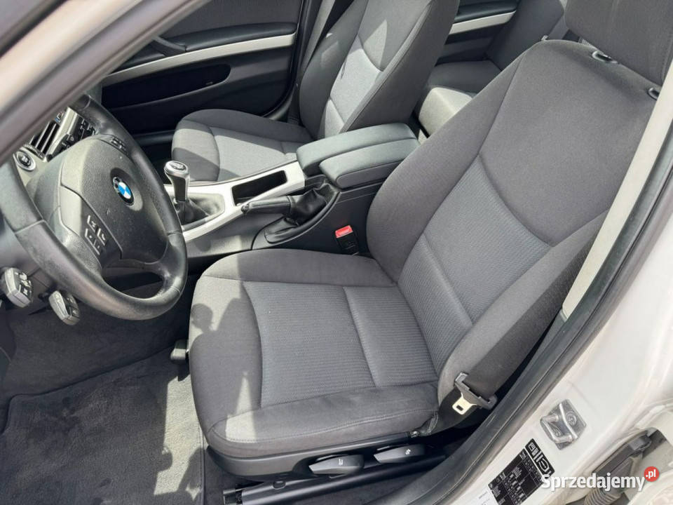BMW Seria 3 BMW sedan benzyna Lift Stan bez Szerominek
