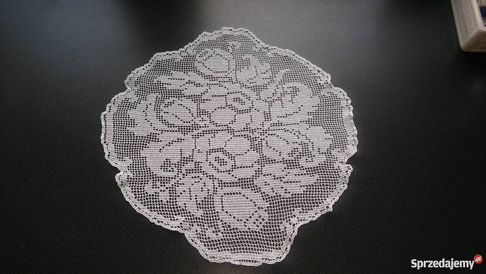 serwetka szydełkowa serweta rękodzieło róża