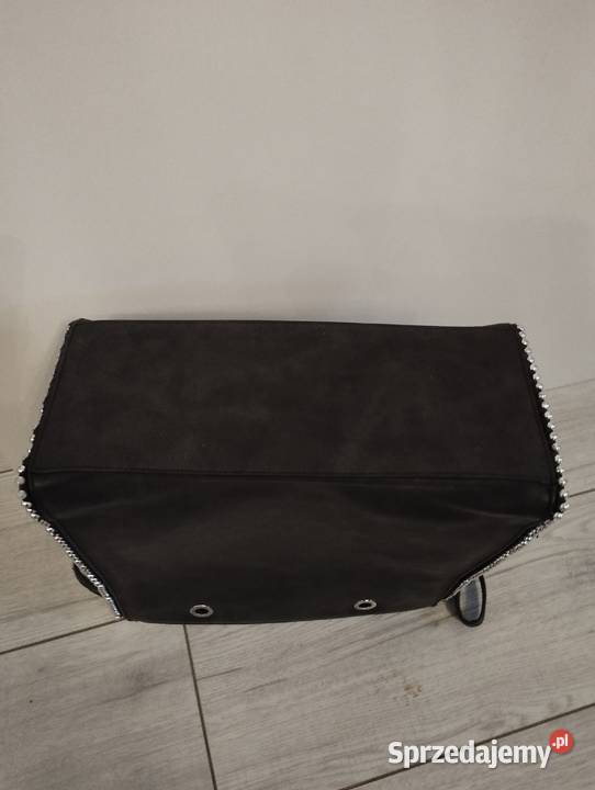 Sprzedam torebkę w stanie ze skóry ekologicznej 33cm