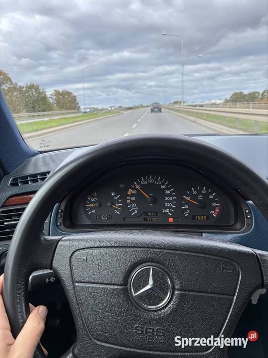 Mercedes Benz E210 benzyna gaz 20 manual manualna Wrocław