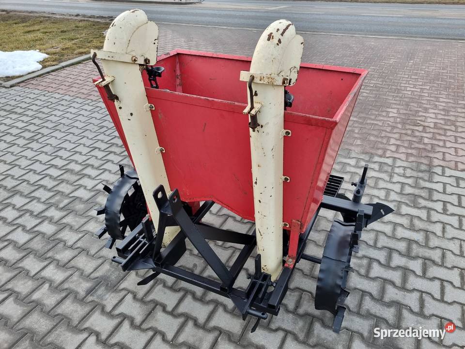 Sadzarka koszyczkowa do ziemniaków dwurzędowa Proszowice