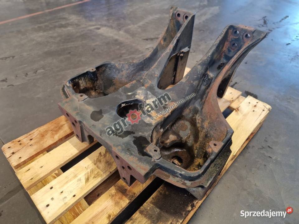 Przedni wspornik Case MX 180 200 220 240 270 Byków