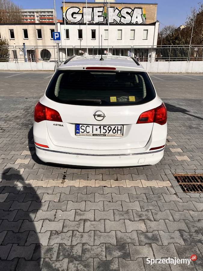 Opel Astra J nieuszkodzony Opel Katowice