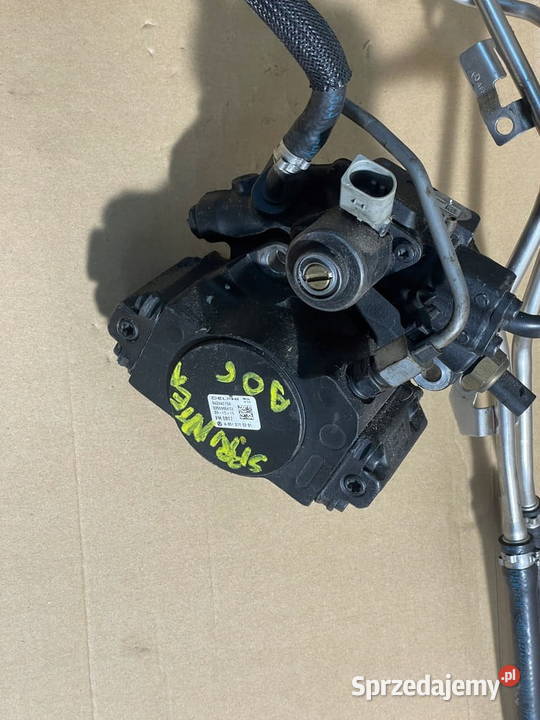 POMPA WTRYSKOWA A6510700301 MERCEDES W204 W211 sprzedam
