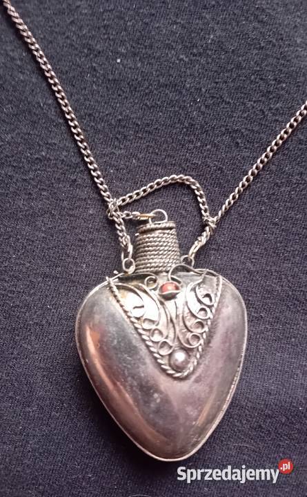 Platerowany wiktoriański wisiorek flakonik na wielkopolskie