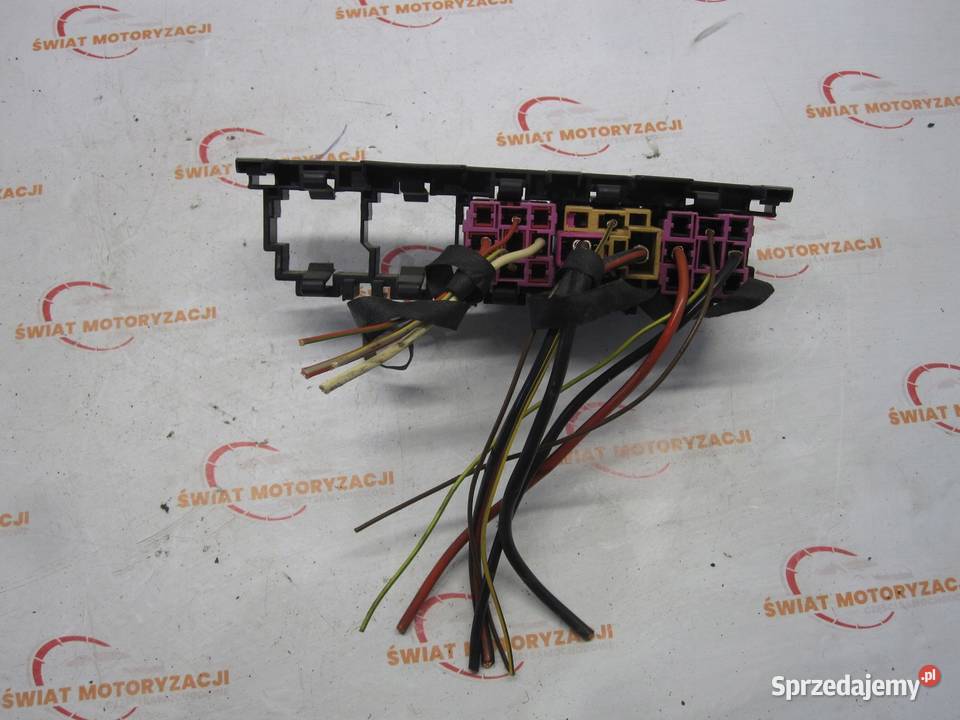 VOLKSWAGEN TIGUAN I 10r skrzynka bezpieczników świętokrzyskie Kielce