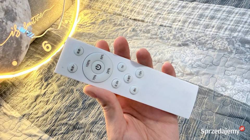 Duży zegar ścienny LED