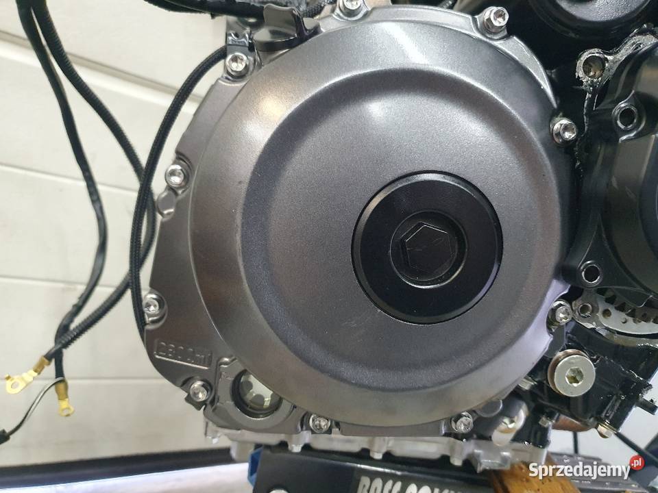 Suzuki GSXS 1000 F silnik wał głowica sprzęgło Grońsko sprzedam
