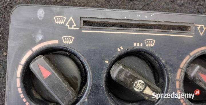 MercedesBenz 200 300 W123 1976 Panel nawiewu Łagiewniki