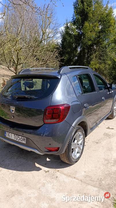 Dacia Sandero mały przebieg manualna świętokrzyskie Porzecze