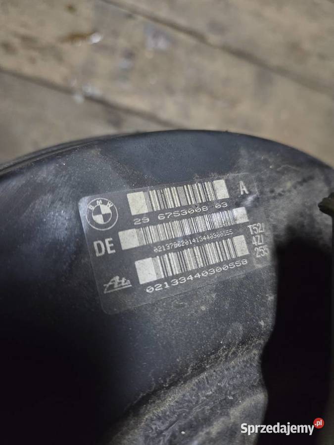 Serwo BMW E46 20 diesel Korektory siły hamowania Układ hamulcowy