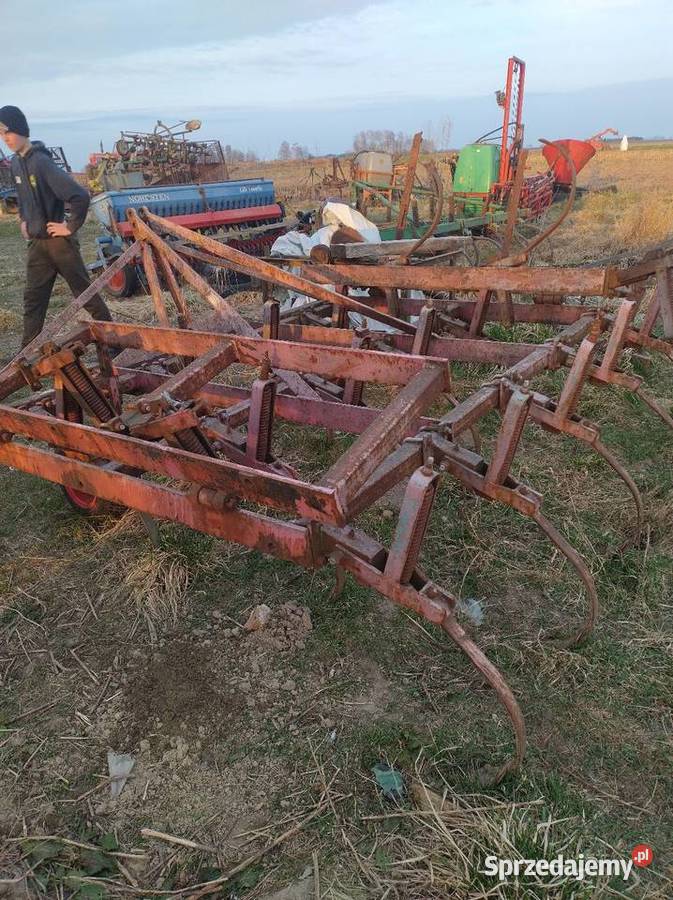 Agregat głębosz ścierniskowy Rolnictwo Przasnysz