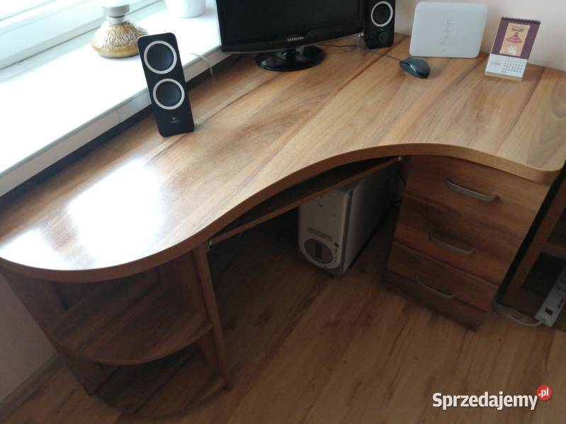 Komplet mebli młodzieżowych łózko biurko regał