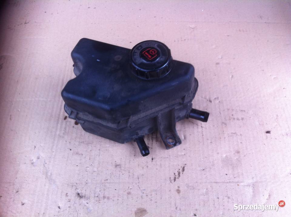 Zbiorniczek płynu wspomagania Berlingo I lift Czersk