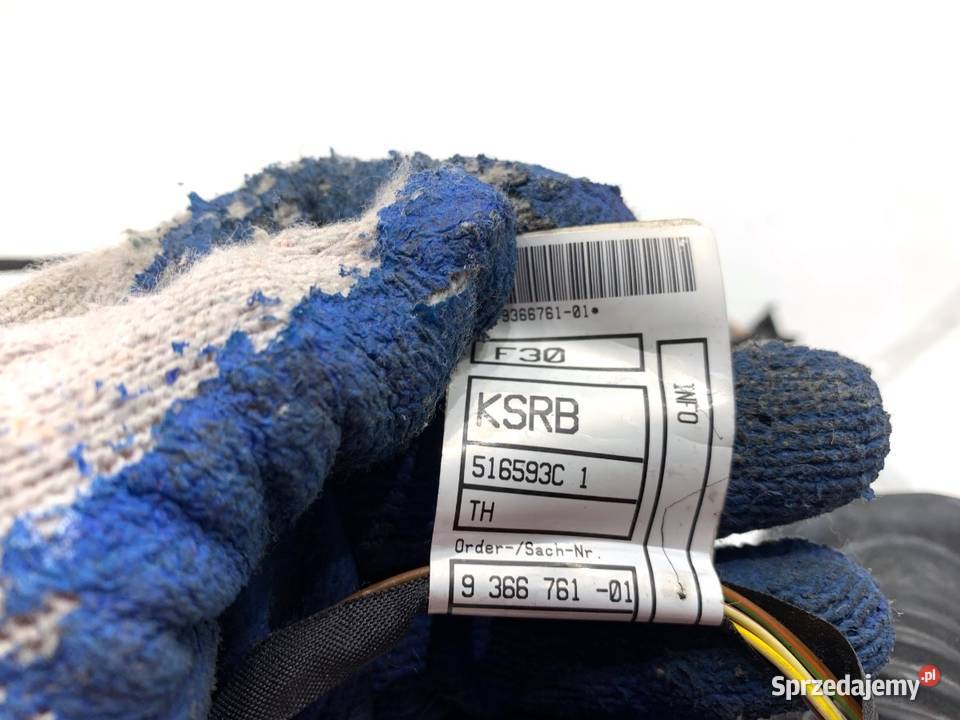 WIĄZKA DRZWI TYŁ PRAWY BMW F30 9366759 20 245 Drzwi