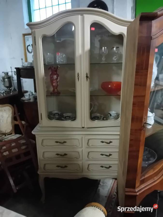 Komoda ludwikowska witryna serwantka ludwikowska Kredensy i witryny Tarnogród sprzedam
