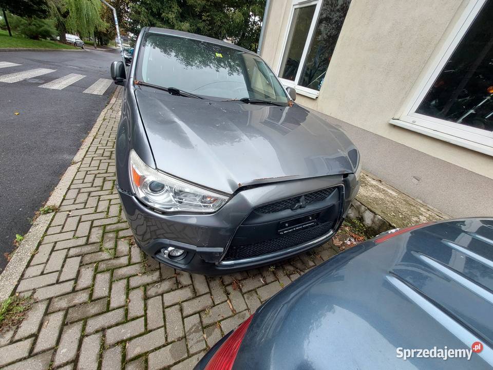 MITSUBISHI ASX 16 2Wd uszkodzony