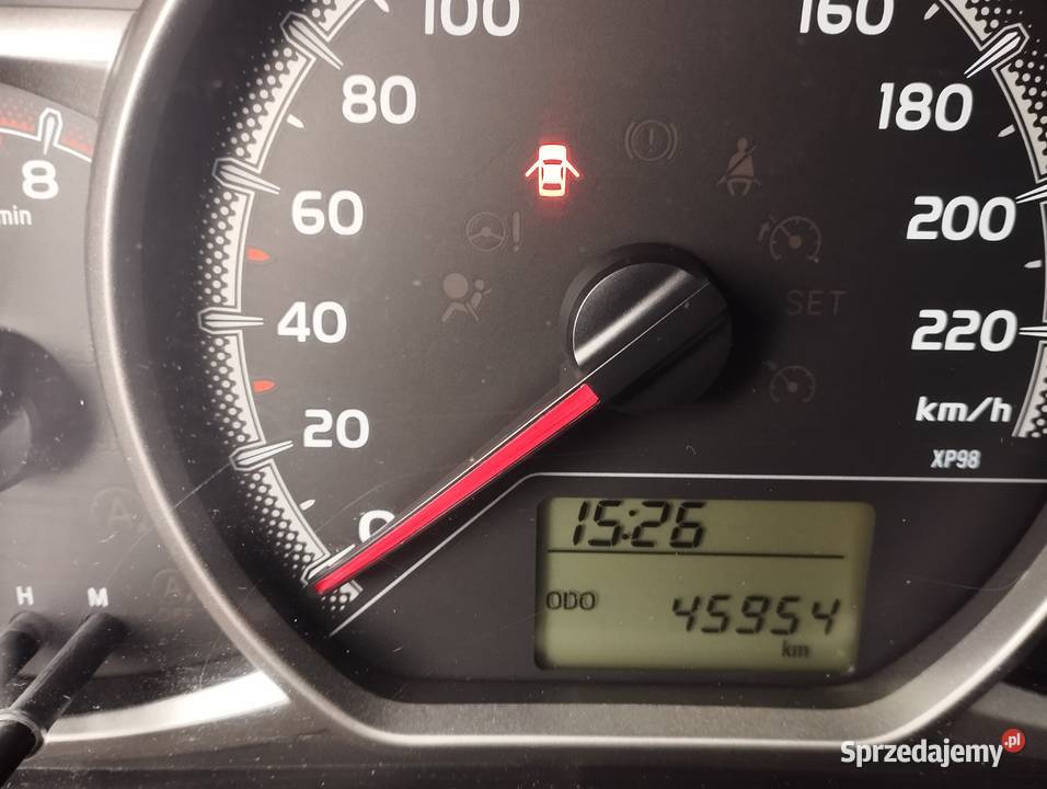 toyota yaris salon serwis I wł 45 przebiegu komputer pokładowy Warszawa sprzedam