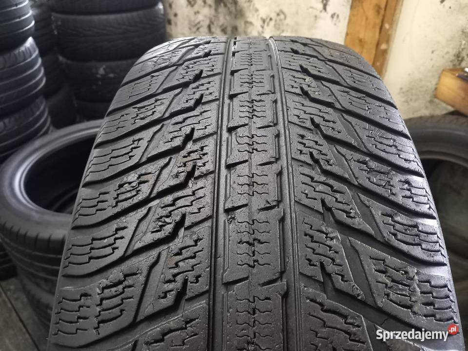 4x Opona używana zimowa 26560R18 NOKIAN 129 Zaścianki
