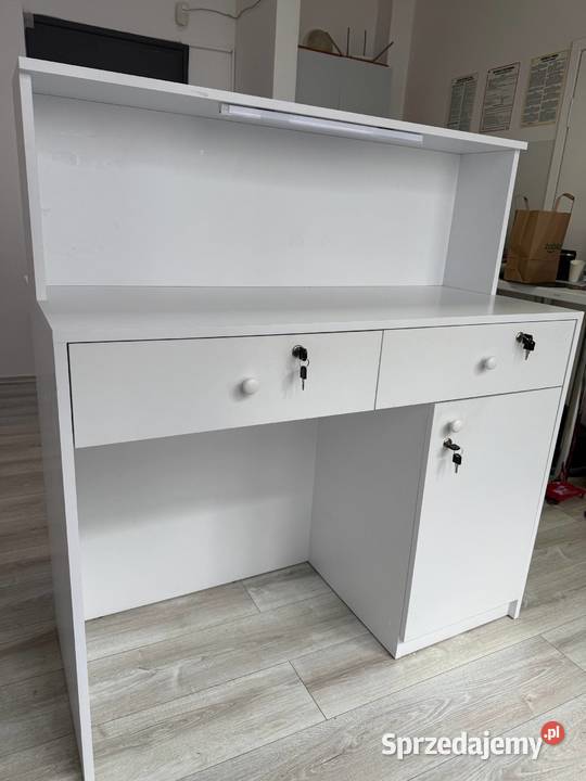 Nowoczesna ladowa recepcja biurko robione na Bielsko-Biała