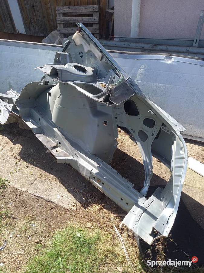 Błotnik ćwiartka mercedes W221 Łódź sprzedam