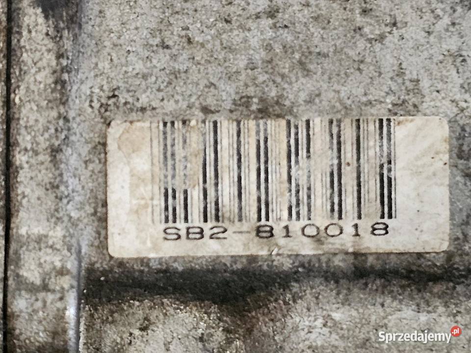 MERCEDES W212 18 B CGI 271860 sprężarka Części samochodowe