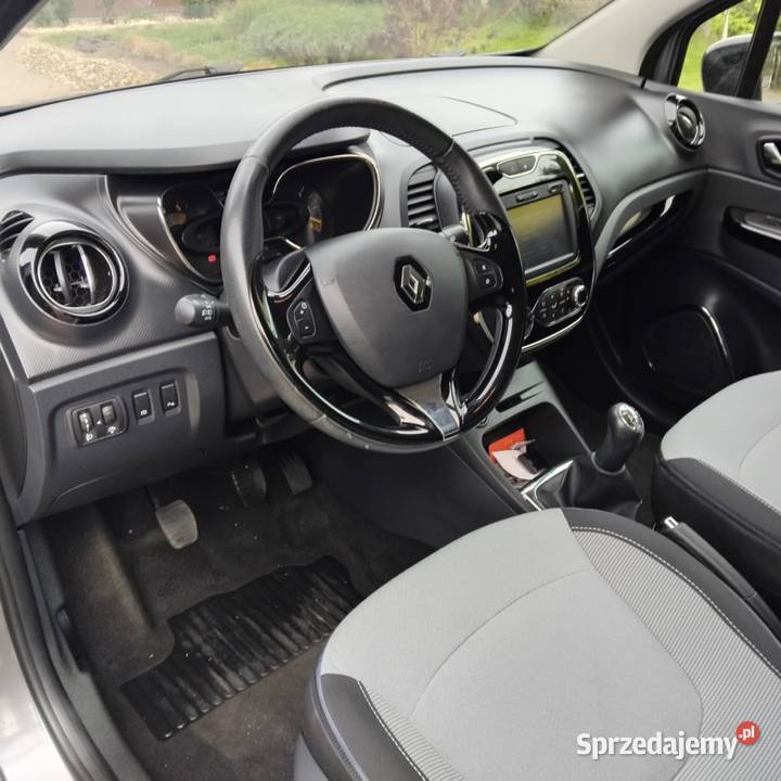 Renault Captur 2015 75 przebiegu Turek