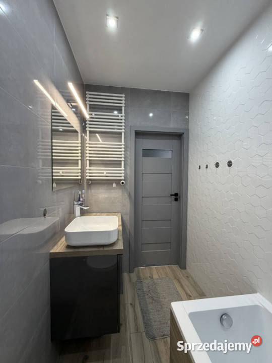 Słoneczne mieszkanie 2 pokoje 4877 m balkon Rok budowy 2019 Mieszkania Słupsk