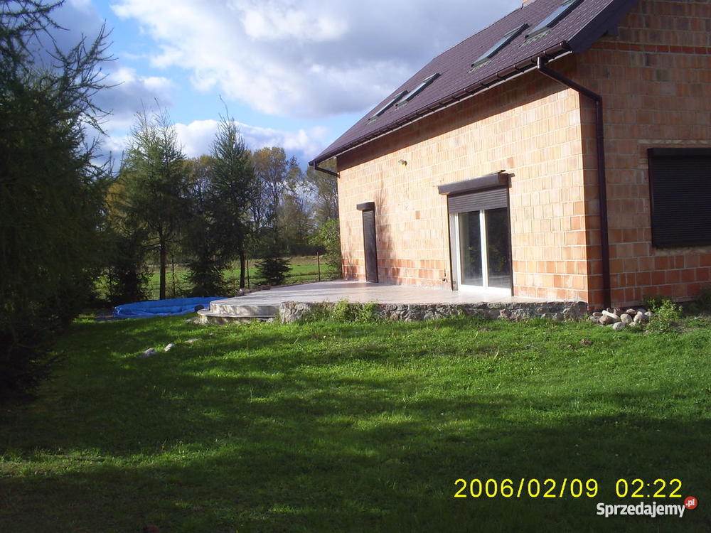 DOM W CISIU HALINÓW blacha Cisie