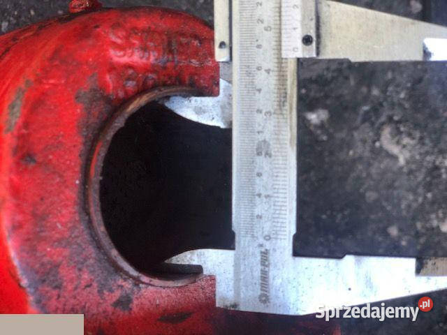 Manitou 524 Siłownik Wychyłu Łyźki Jastrzębniki