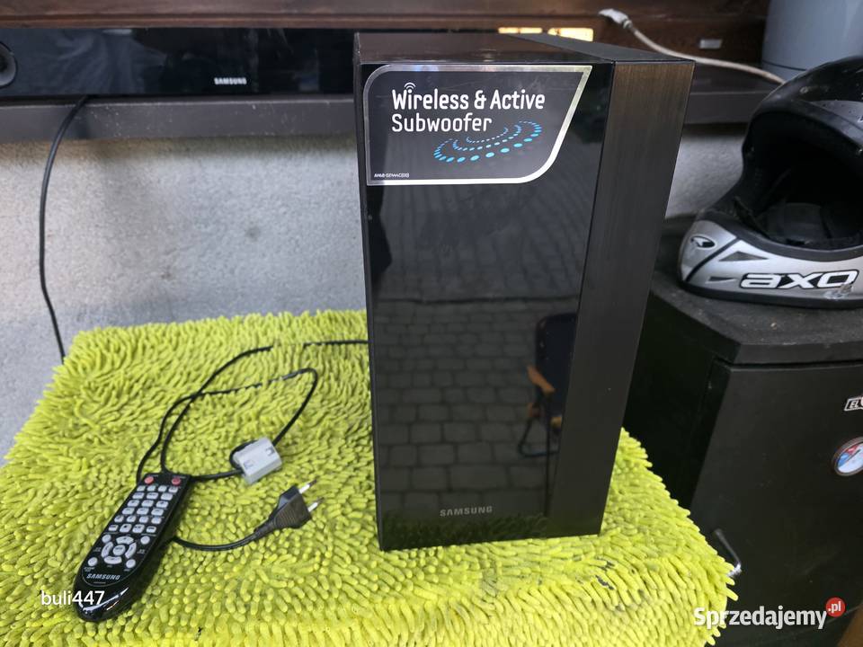 soundbar samsung z subwooferem i pilotem