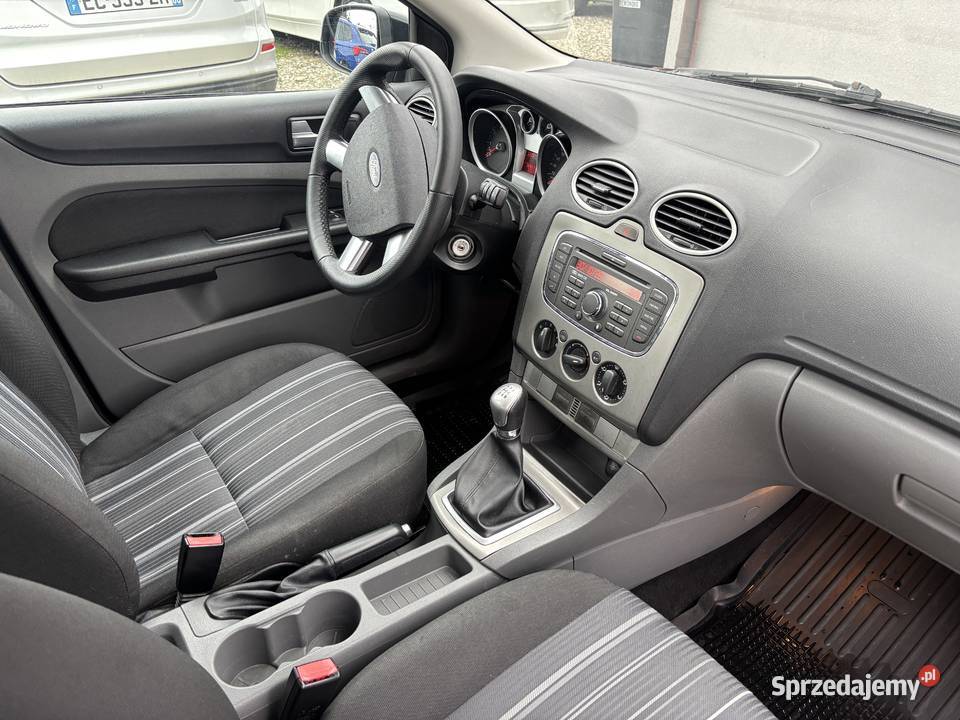 FORD FOCUS światła do jazdy dziennej Paniówki
