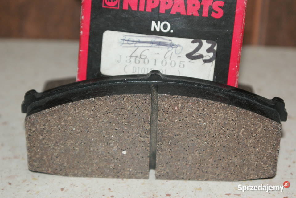 Klocek hamulcowy kpl przód NISSAN BLUEBIRD Białobrzegi